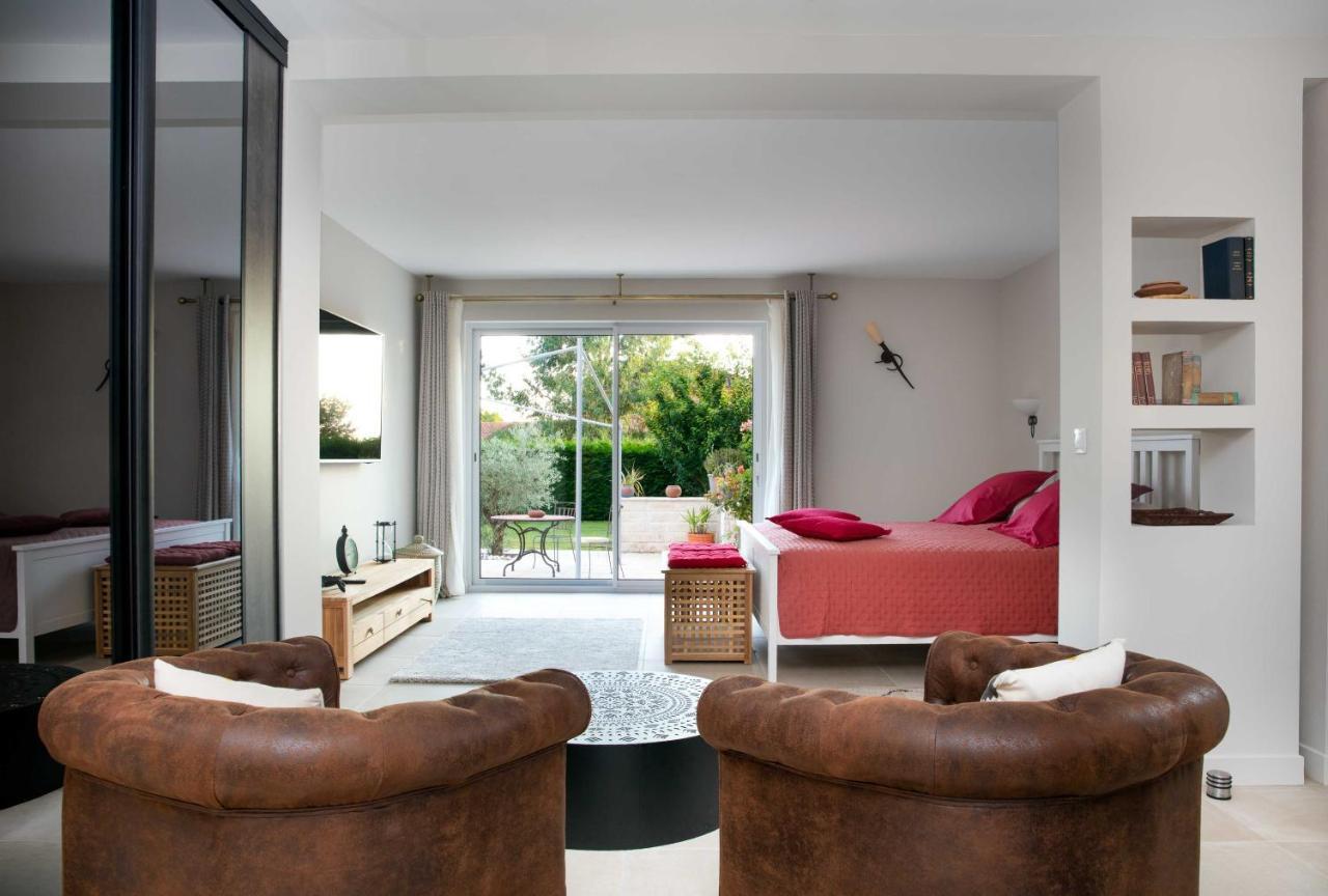 La Perle Rouge A Panazol Bed & Breakfast ภายนอก รูปภาพ