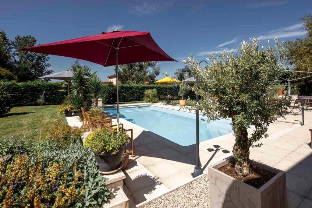 La Perle Rouge A Panazol Bed & Breakfast ภายนอก รูปภาพ