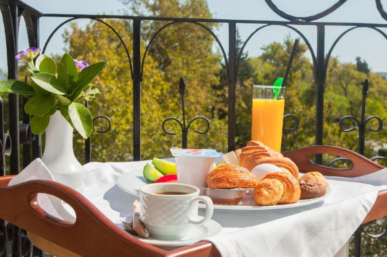 La Perle Rouge A Panazol Bed & Breakfast ภายนอก รูปภาพ