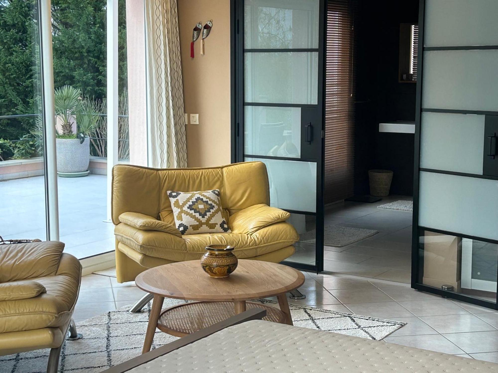 La Perle Rouge A Panazol Bed & Breakfast ภายนอก รูปภาพ